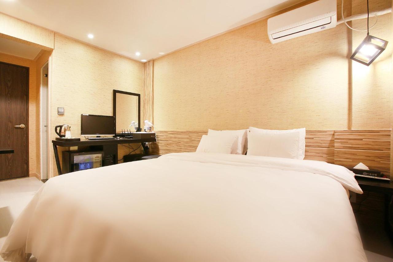 Eton Hotel Chuncheon Exterior foto