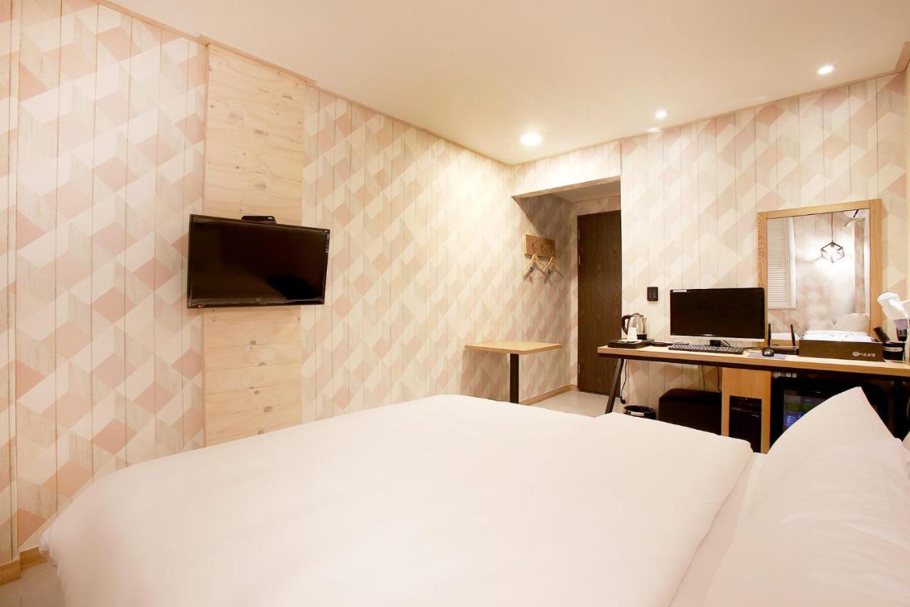 Eton Hotel Chuncheon Exterior foto